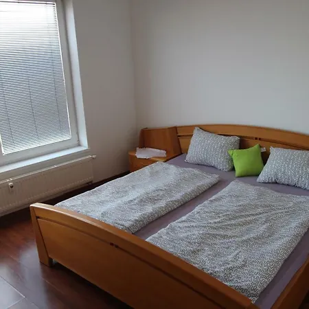 Apartman Halex Centrum Aupark Apartament Pieszczany